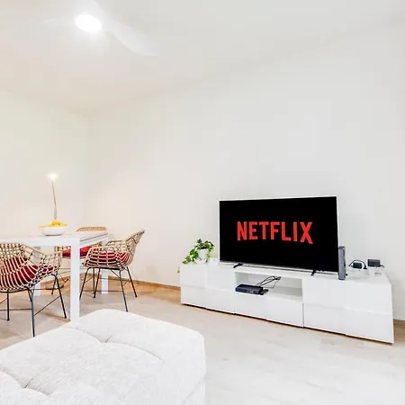 Relax Camelia Апартаменти Локарно